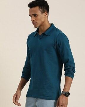 polo t-shirt with short placket