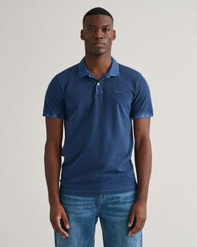 polo t-shirt with short sleeves