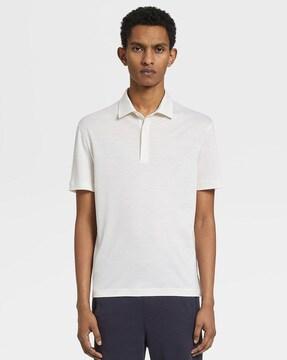 polo t-shirt with short sleeves