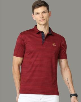 polo t-shirt with short sleeves