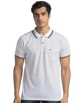 polo t-shirt with short sleeves