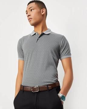 polo t-shirt with short sleeves