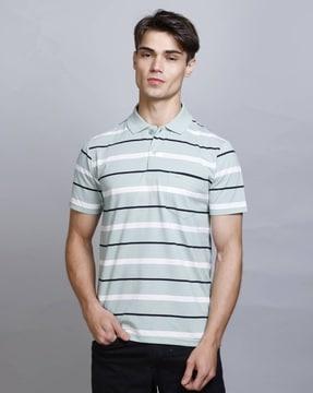 polo t-shirt with short sleeves