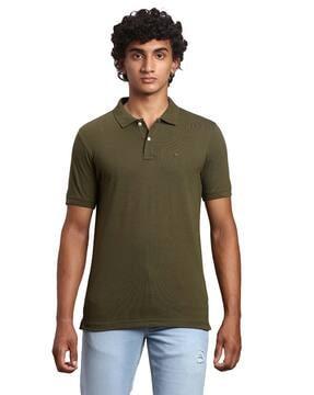 polo t-shirt with short sleeves