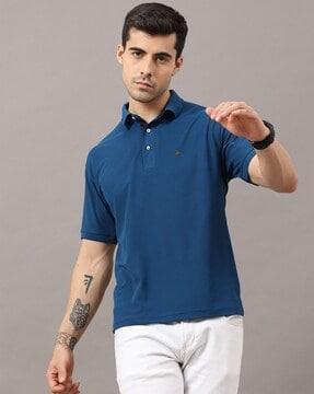 polo t-shirt with spread collar