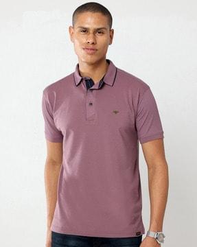 polo t-shirt with spread collar