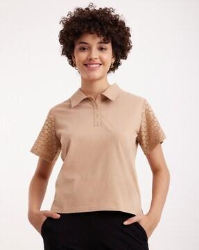 polo t-shirt with spread collar