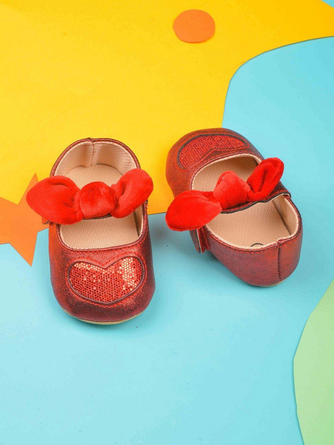 poplins infants red embellished cotton booties