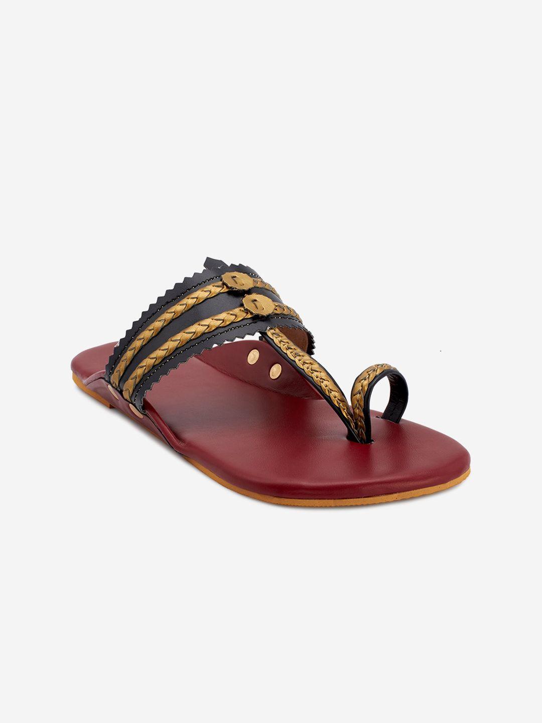 postcard women maroon embellished one toe flats