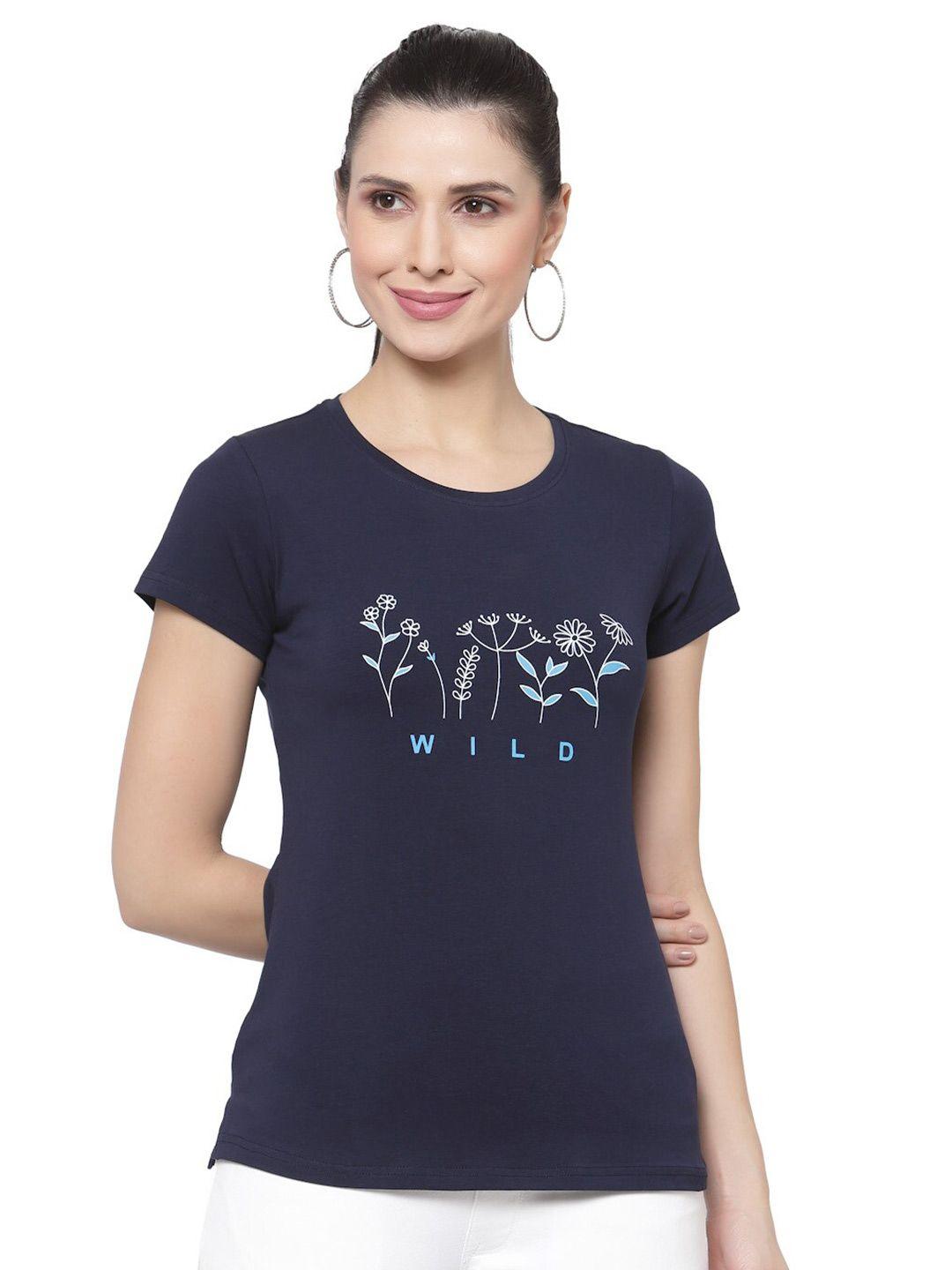 prag & co women printed antimicrobial t-shirt