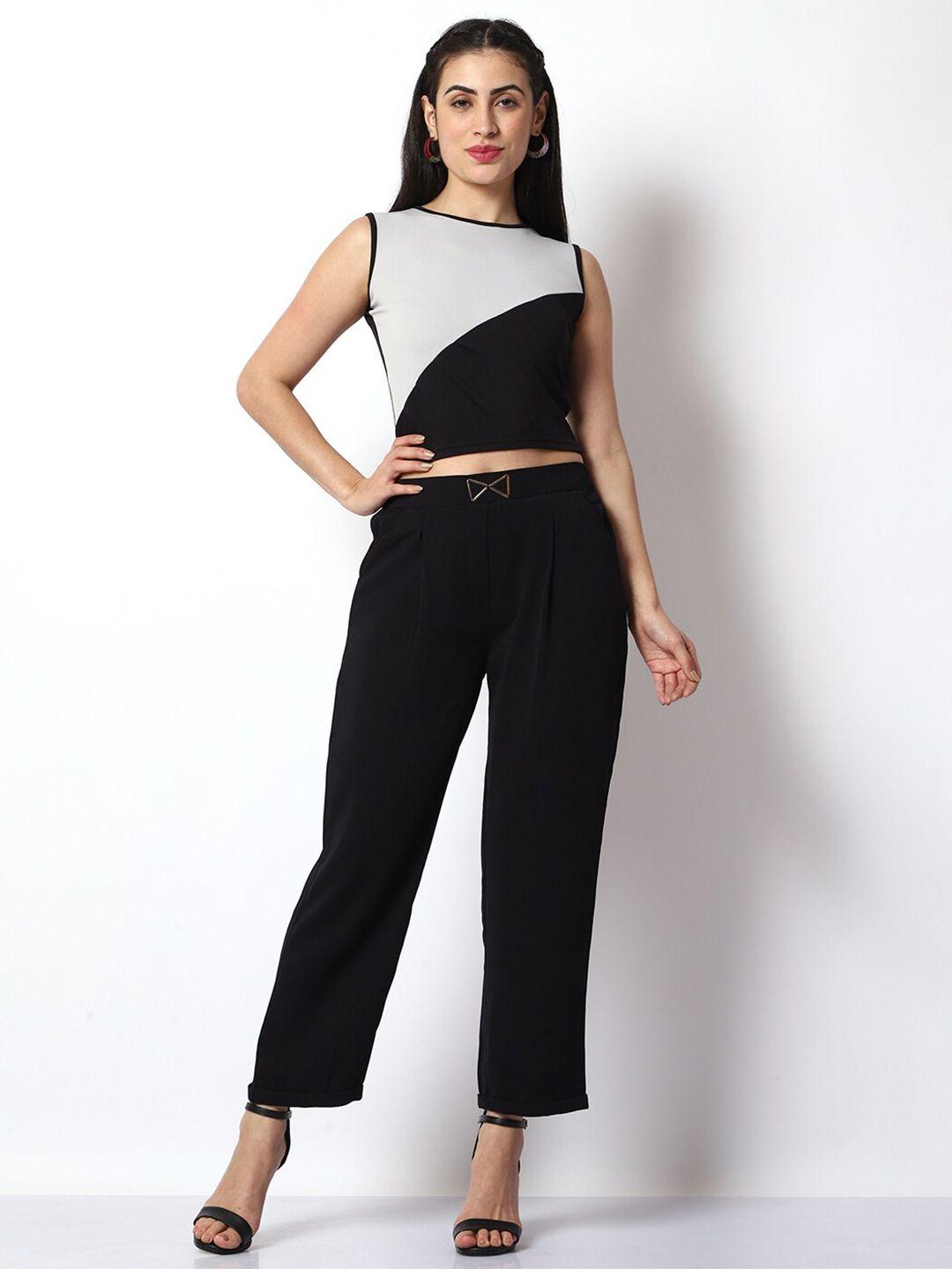 prettify black colourblocked crop top