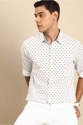 printed cotton blend regular fit men's casual shirt - white