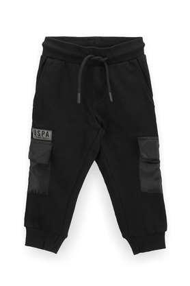 printed cotton regular fit boys track pants - black