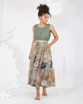 printed flared skirt with insert pockets
