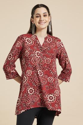 printed rayon mandarin women's casual wear tunic - maroon