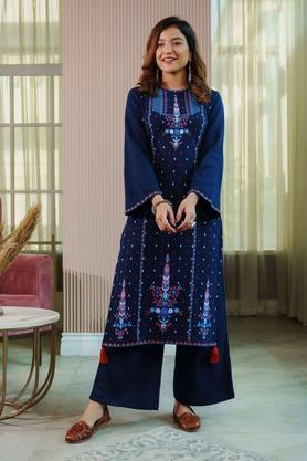 printed acrylic regular fit women's kurta - blue