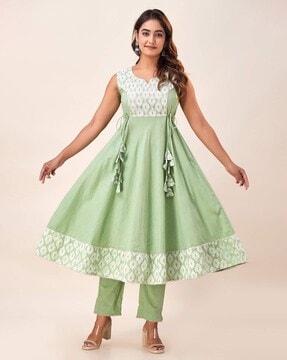 printed anarkali kurta with tassels