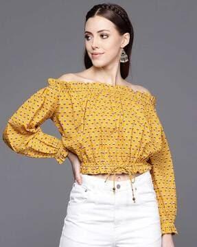 printed bardot top with puffed sleeves