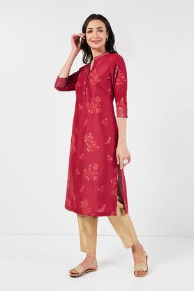 printed blended fabric collared women's casual wear kurta - maroon