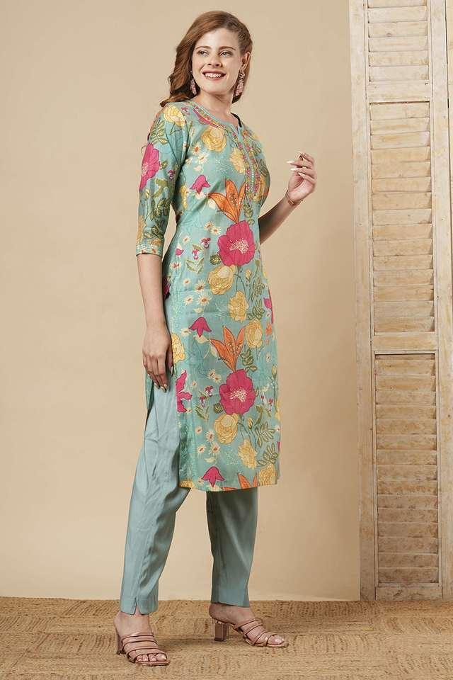 printed blended fabric round neck womens kurta with pant