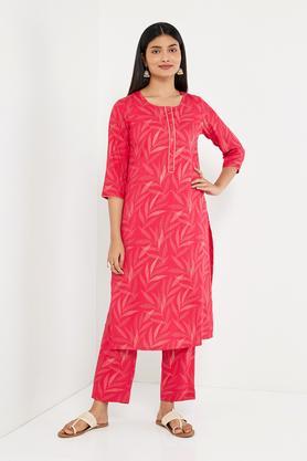 printed blended regular fit women's kurta set - pink