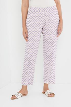 printed blended regular fit women's pants - lilac