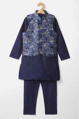 printed brocade mandarin boys kurta pyjama jacket set - navy