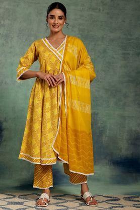 printed calf length cotton woven women's kurta set - mustard