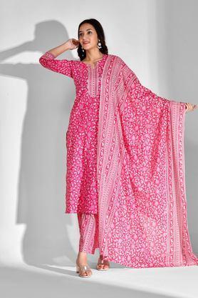 printed calf length cotton woven women's kurta set - pink