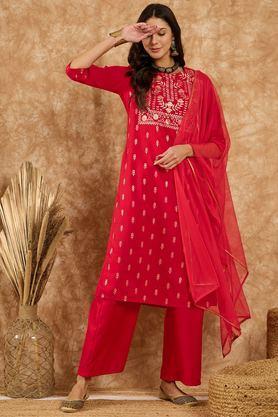 printed calf length rayon woven women's kurta set - red