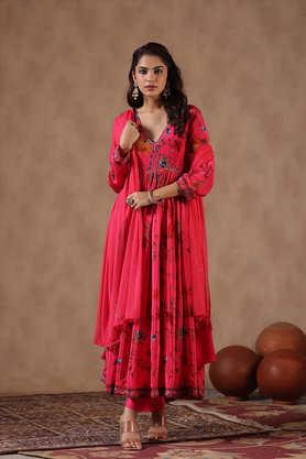 printed calf length silk women's kurta set - pink