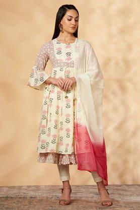 printed cambric round neck women's salwar kurta dupatta set - white