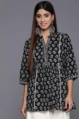 printed cotton collared women's fusion wear kurti - black