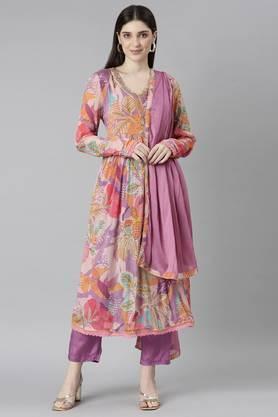 printed crepe v-neck women's kurta and trouser with dupatta - purple