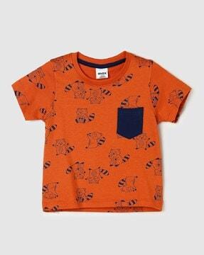 printed crew-neck t-shirt with patch pocket