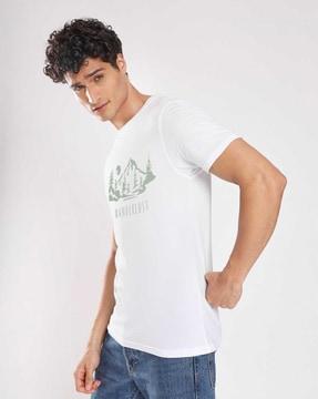 printed crew-neck t-shirt with short sleeves