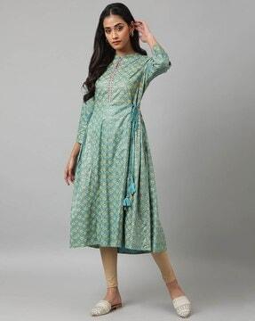 printed flared kurta with embroidered accent