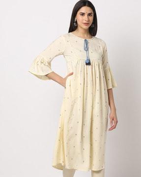 printed flared kurta with neck tie-up