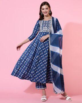 printed flared kurta with pants & dupatta