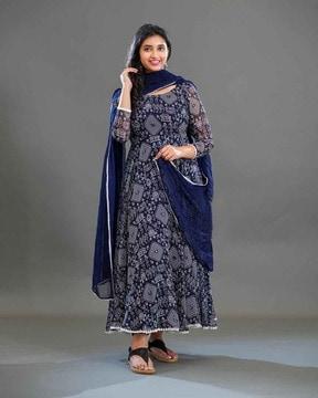 printed flared kurta with pants & dupatta