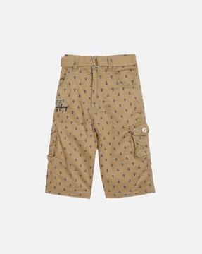 printed flat-front cargo shorts with belt