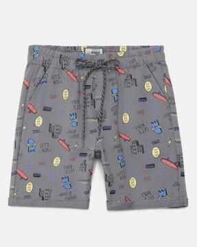 printed flat-front city shorts with insert pocket