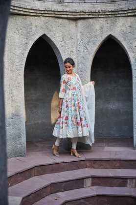 printed full length cotton woven women's kurta set - off white