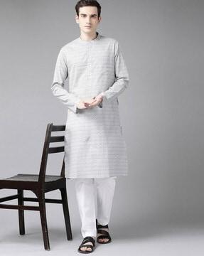 printed long kurta with patch pocket