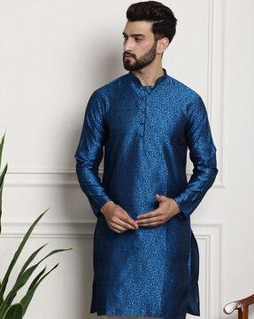 printed mandarin-collar kurta