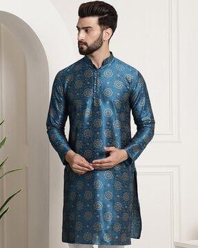 printed mandarin-collar kurta