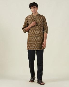 printed mandarin-collar short kurta