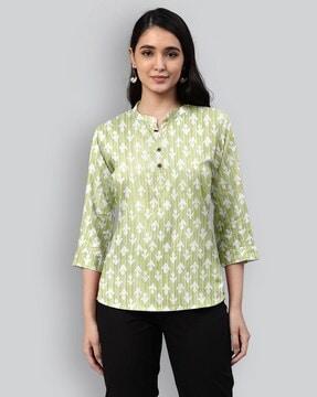 printed mandarin-collar top