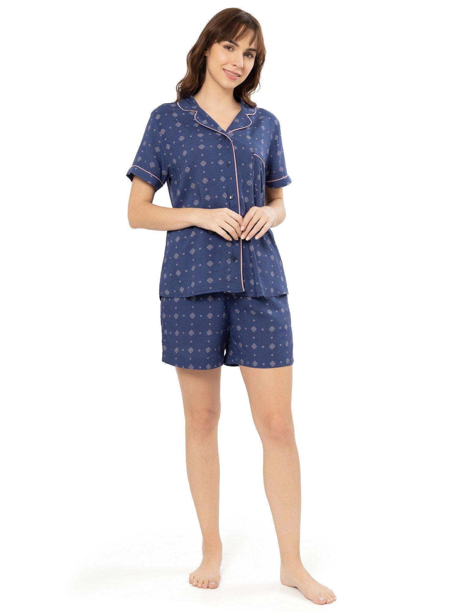 printed notch collar with mid rise shorts - blue