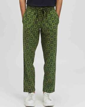 printed pants with elasticated waistband